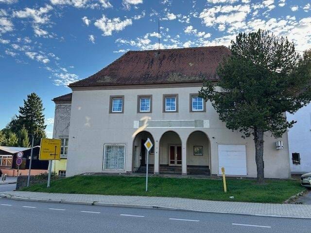 Immobilie in Oppach - Mehrfamilienhaus mit vier Wohnungen in Oppach - Bild 0