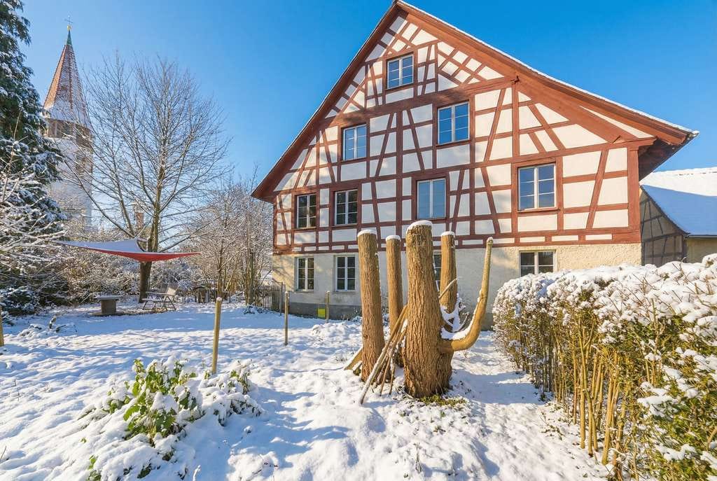 Immobilie in Illmensee - Landhausjuwel mit Garten & zusätzlichem Gebäude! - Bild 2
