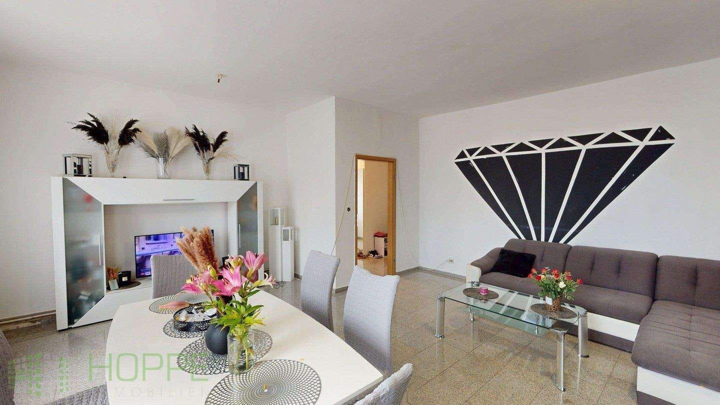 Immobilie in Annaburg - Annaburg -  Großzügiger Bungalow mit 6 Zimmern - sanierungsbedürftig zum attraktiven Preis - Bild 1