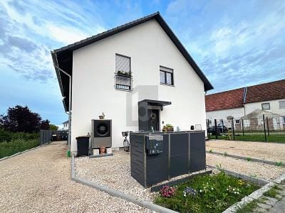 Immobilie in Nordendorf - MODERNES WOHNEN IN NATURNÄHE MIT TERRASSE - Bild 1