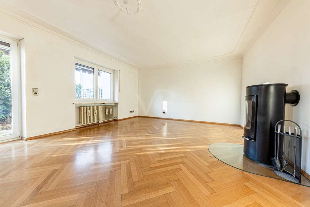 Immobilie in Pliening - Lichtdurchflutete 4-Zimmer-Wohnung mit Terrasse - Bild 2