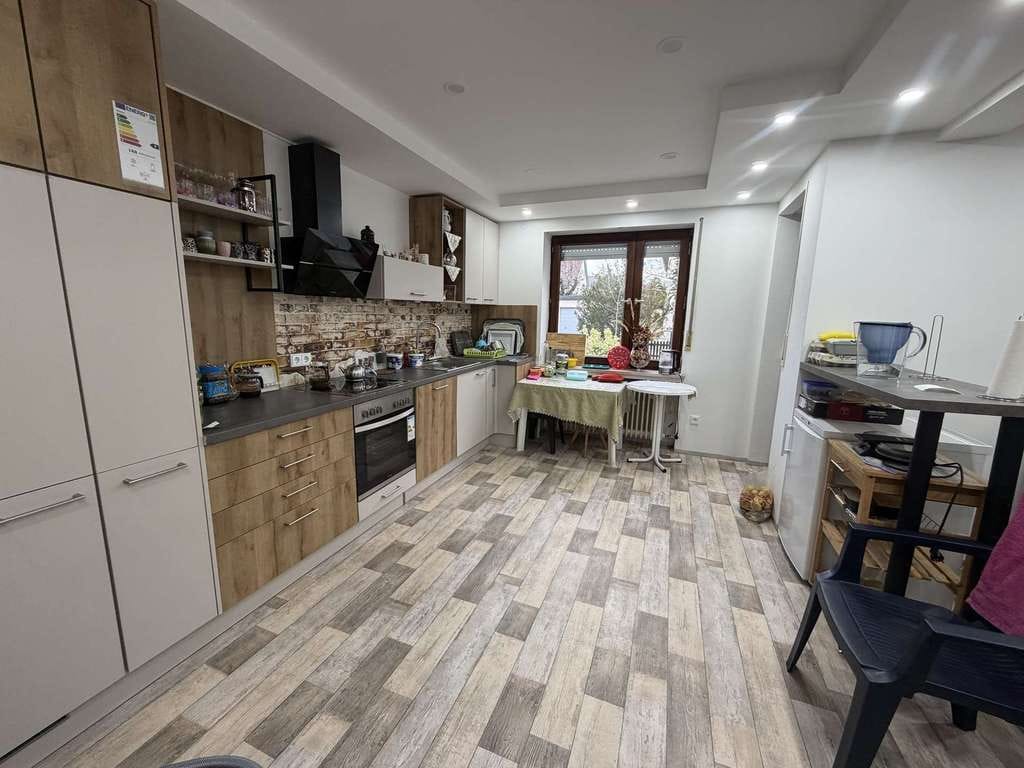 Immobilie in Langweid am Lech - Attraktives Einfamilienhaus mit großem Grundstück, Garten & Ausbaupotenzial - Bild 2