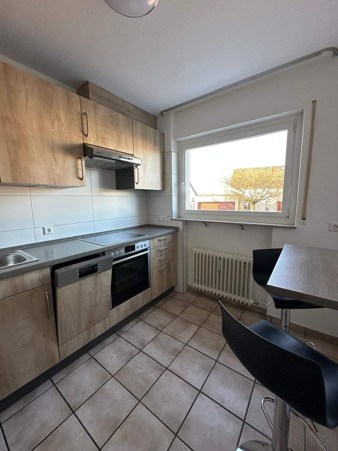 Immobilie in Wendlingen am Neckar - *Laufend renoviertes und top gepflegtes 3-Familienhaus in begehrter Wohngegend* - Bild 4