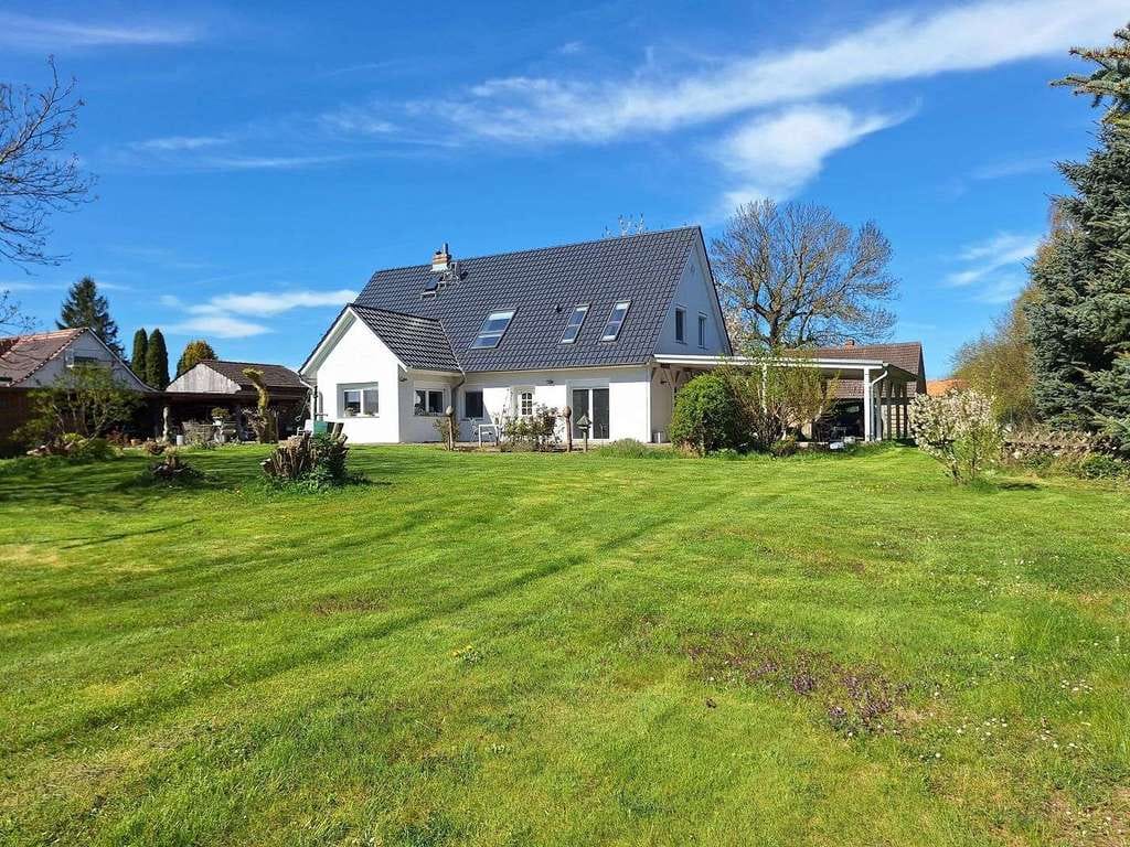 Immobilie in Dersekow - Großzügiges Einfamilienhaus nahe Greifswald - ELW möglich - Bild 1