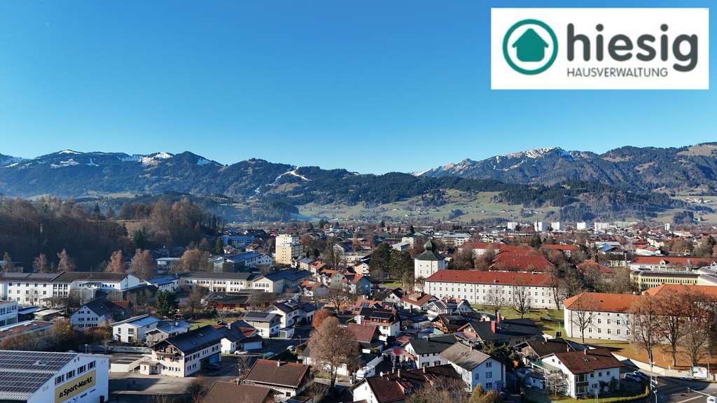 Immobilie in Sonthofen - Helle 2-Zimmer-Wohnung mit 2 Loggien, Bergblick & Lift - Bild 0