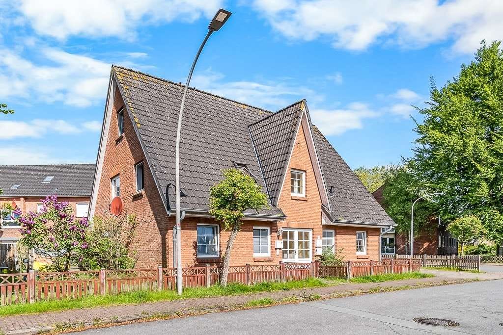 Immobilie in Leck - Kapitalanlage: Mehrfamilienhaus mit drei Einheiten in Leck - Bild 1