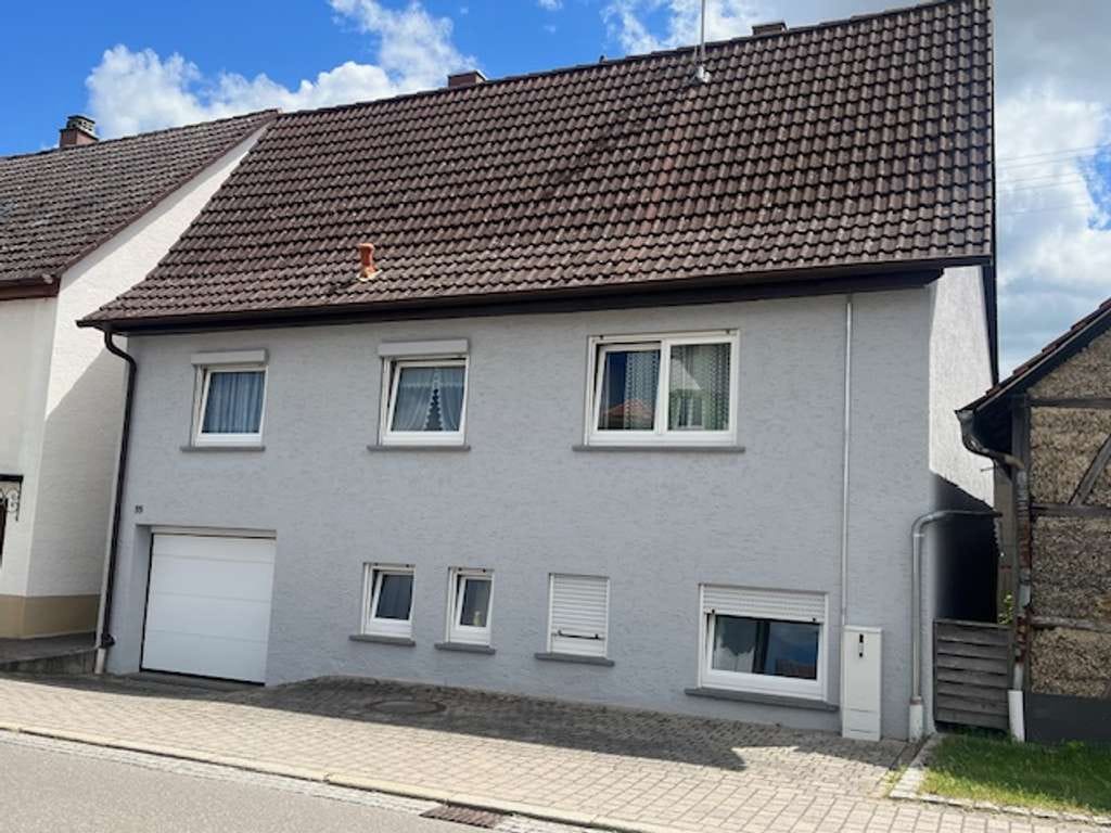Immobilie in Nagold - Nagold-Vollmaringen schönes Einfamilienwohnhaus - Bild 1