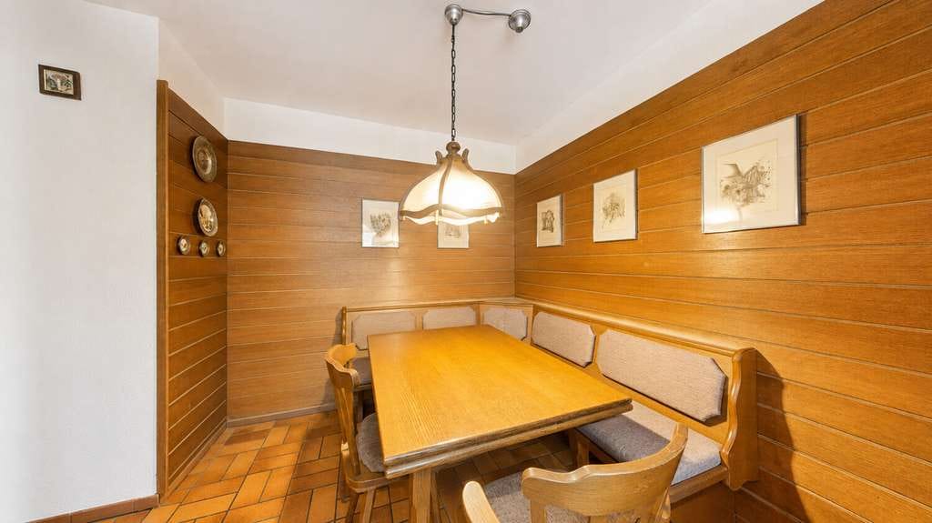 Immobilie in Geretsried - Reihenmittelhaus mit genehmigtem Dachgeschoss – ca. 60 m² Potenzial noch zu aktivieren in Geretsried - Bild 1
