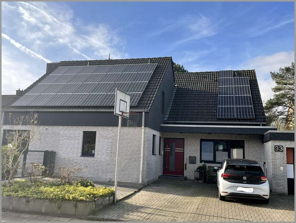 Immobilie in Bad Rothenfelde - Großzügiges, laufend modernisiertes Einfamilienhaus 
(ELW möglich)
in ruhiger, recht zentraler Lag - Bild 0