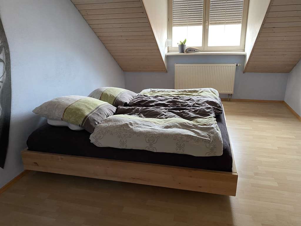 Immobilie in Kösching - Neuwertige 3-Zimmer-DG-Wohnung in Kösching! - Bild 2