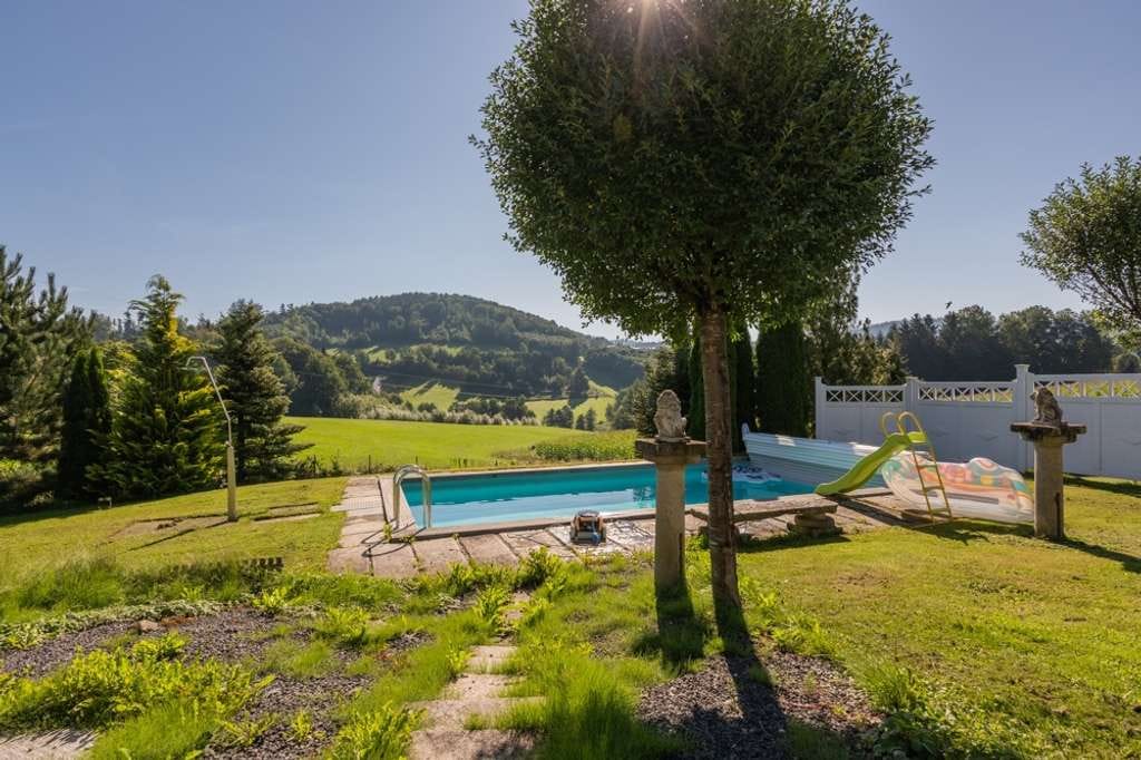 Immobilie in Büchlberg - Exklusives Anwesen mit Gästehaus, Pool und Panoramablick – Ihr Rückzugsort im Bayerischen Wald - Bild 4