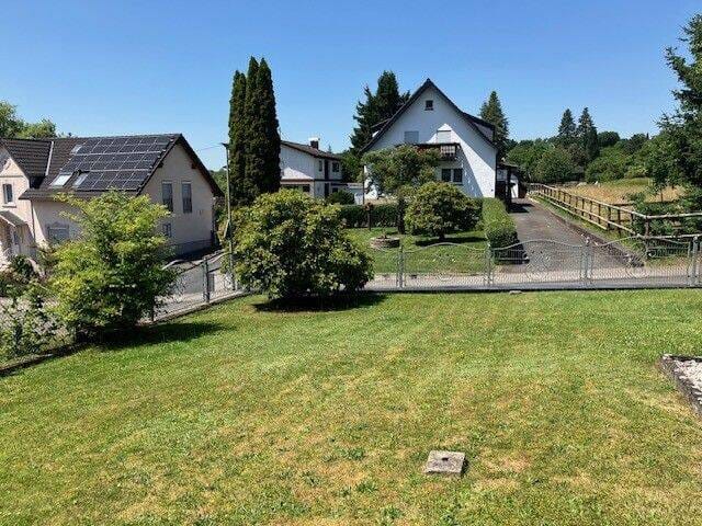 Immobilie in Neitersen - Schönes Einfamilienhaus mit großem Grundstück und 2 Garagen! - Bild 3
