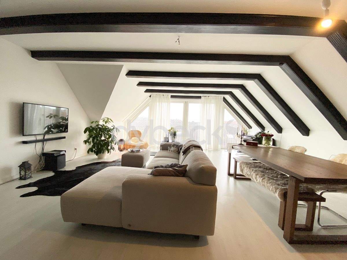 Immobilie in Reppenstedt - Großzügige Dachgeschosswohnung mit privater Sauna - Licht, Raum und beste Anbindung nahe Lüneburg. - Bild 1