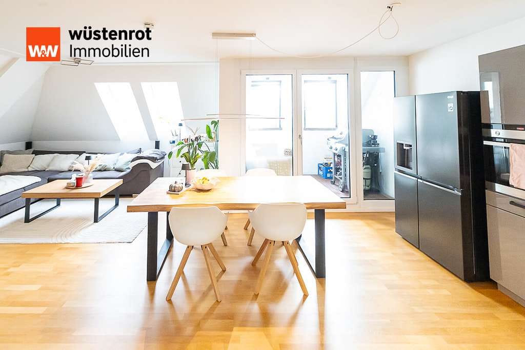 Immobilie in Markt Indersdorf - Hochwertige OG/Maisonette Whg. mit Panoramablick, ca. 81m² Wfl. mit Keller, Lift u. *Tgg.-Stellpl. - Bild 4