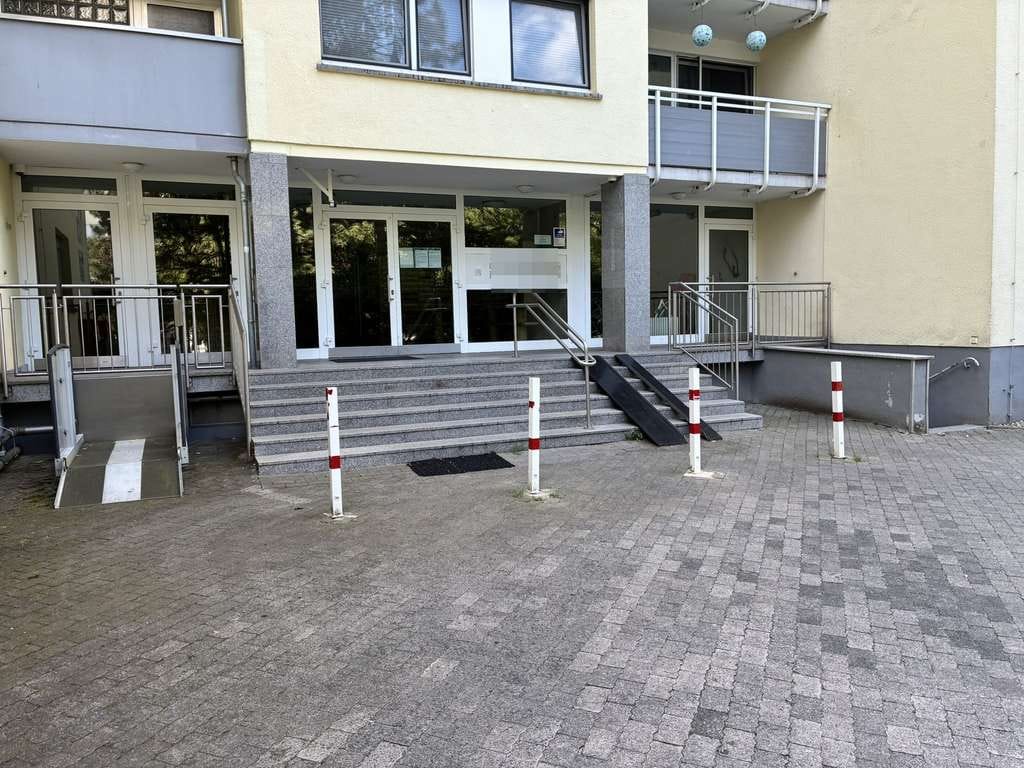 Immobilie in Steinbach - Über den Dächern: 4-Zimmer-Wohnung mit Balkon in Steinbach - Bild 4
