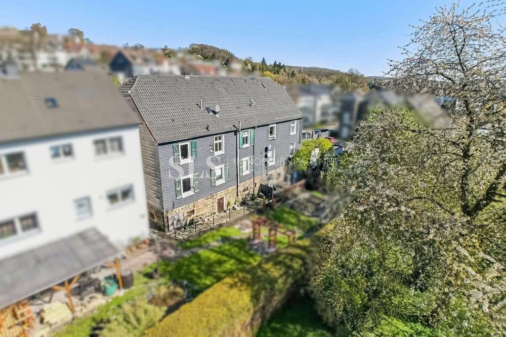 Immobilie in Ennepetal - Haus mit Geschichte und Platz: Fachwerkhaus mit ca. 218 m², moderner Pelletheizung und Ausbaureserve - Bild 3