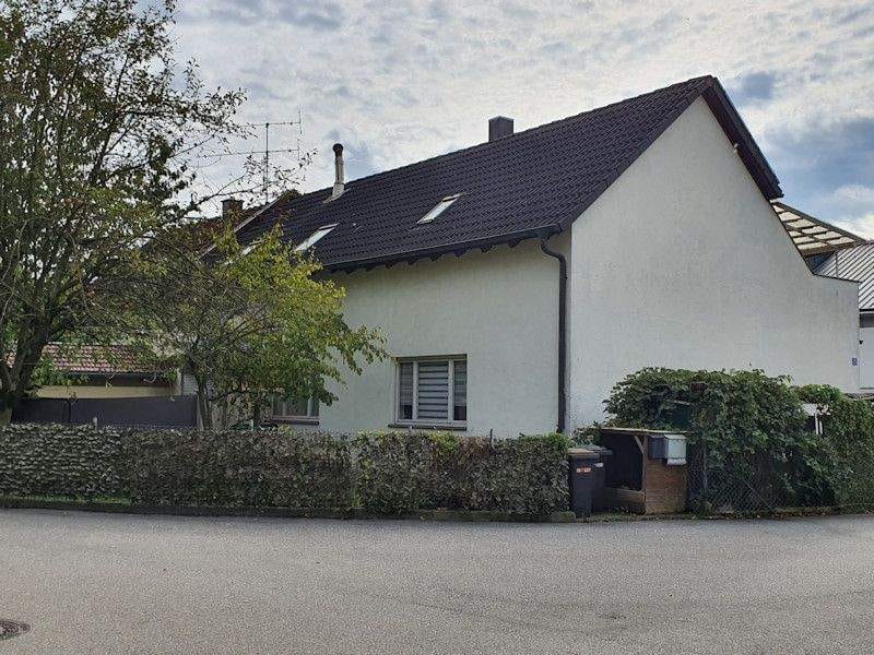 Immobilie in Vilsbiburg - Älteres Einfamilienhaus mit Einlieger-Wohnung in Vilsbiburg - Bild 0