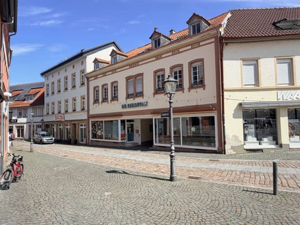Immobilie in Kirchheimbolanden - EUPORA® Immobilien : Gepflegtes Wohn- und Geschäftshaus in der Altstadt - Kirchheimbolanden. - Bild 0