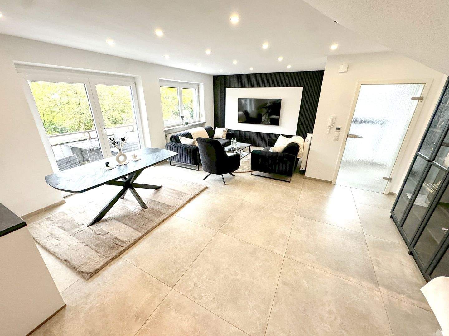 Immobilie in Durach - Top-Preis: Exklusive Maisonettewohnung in Weidach inklusive hochwertiger Küche und TG-Stellplatz - Bild 1
