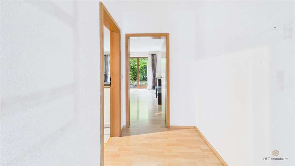 Immobilie in Untergriesbach - Stilvolle Maisonette mit Südterrasse & Galeriecharakter – Wohnen auf zwei Ebenen mit besonderem Flai - Bild 4