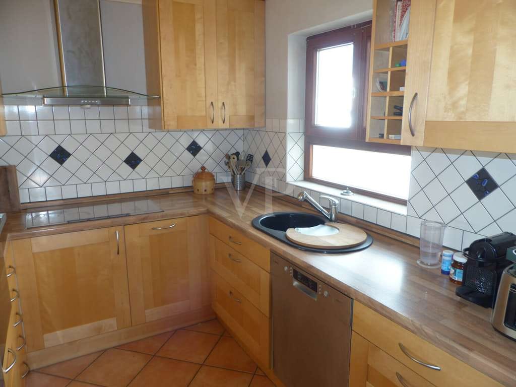Immobilie in Hügelsheim - 2 Familienhaus mit großzügigem Grundstück in Hügelsheim - Bild 4