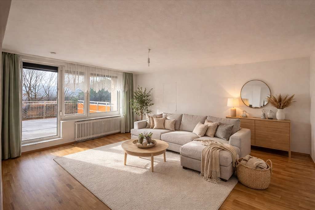 Immobilie in Leinzell - Wohnen mit Weitblick - Sonnige 3-Zimmer-Wohnung in begehrter Hanglage von Leinzell - Bild 1