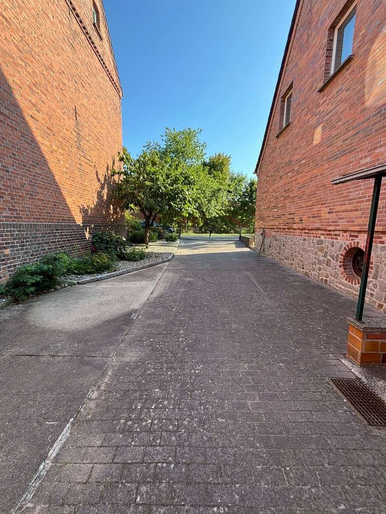 Immobilie in Dömitz - Provisionsfreies Einfamilienhaus zentrumsnah und doch im Grünen - Bild 2