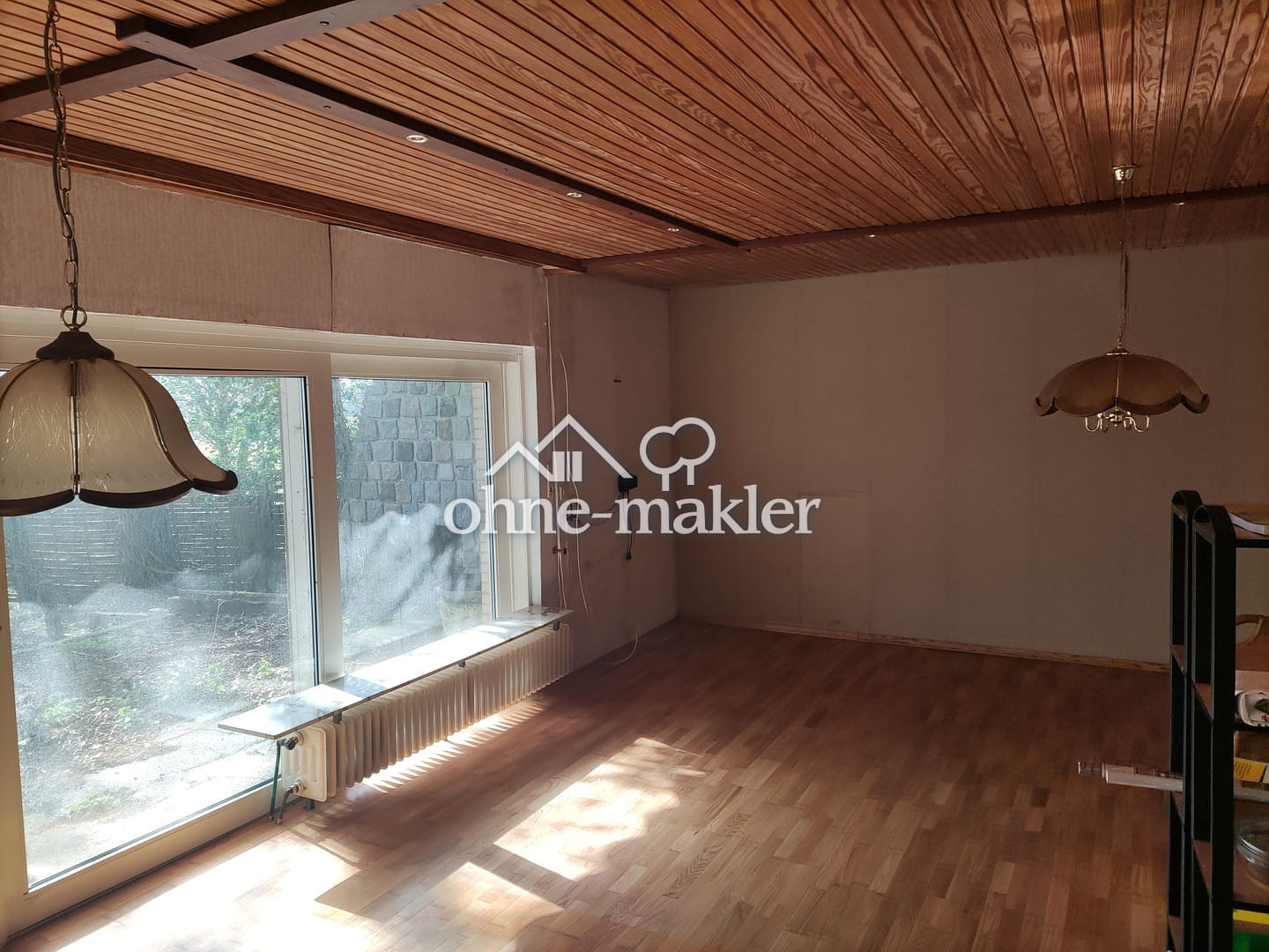 Immobilie in Halbemond - Einfamilienhaus und altes Schulgebäude auf großem Grundstück in Halbemond (2 Handwerkerobjekte) - Bild 3