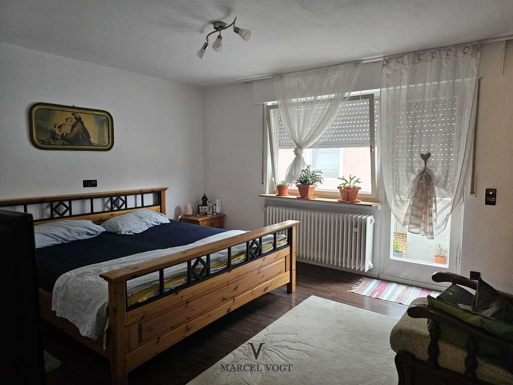 Immobilie in Wolfschlugen - Familienfreundliches Wohnen: Charmantes Reihenmittelhaus mit modernem Flair - Bild 0