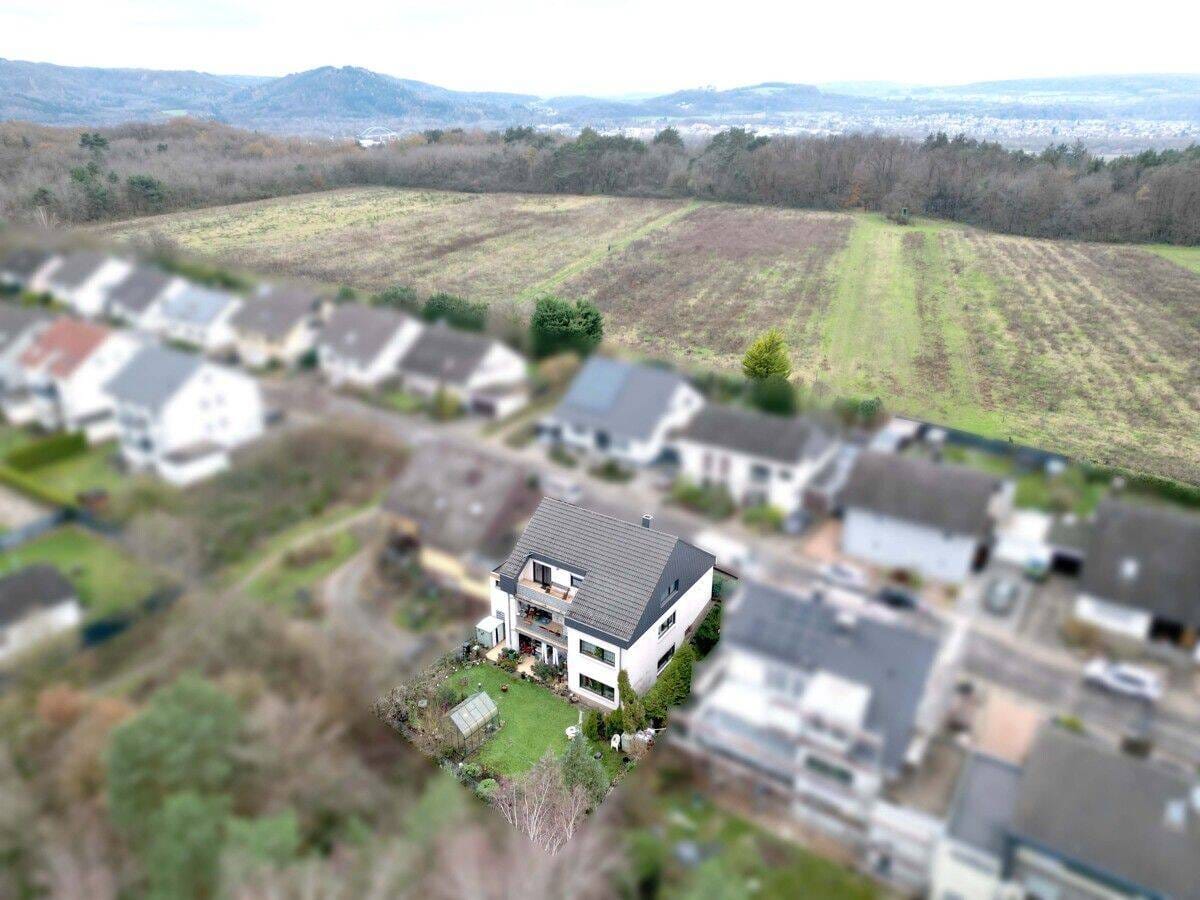 Immobilie in Dillingen/Saar - Zweifamilienhaus in Top-Lage in Dillingen-Pachten - Bild 1