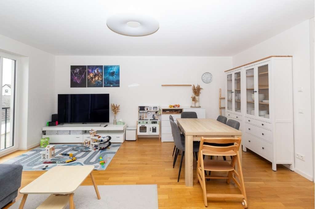 Immobilie in Euerbach - Moderne 3-Zimmer-Eigentumswohnung mit Aufzug & Balkon in zentraler Lage von Euerbach - Bild 5