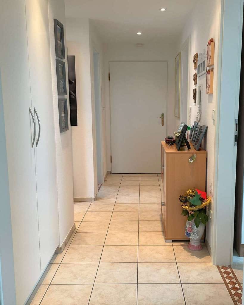 Immobilie in Rimpar - ImmoBillia:"Moderne Dachgeschosswohnung in ruhiger Wohnlage – gepflegt, hell und sofort wohlfühlen!" - Bild 2