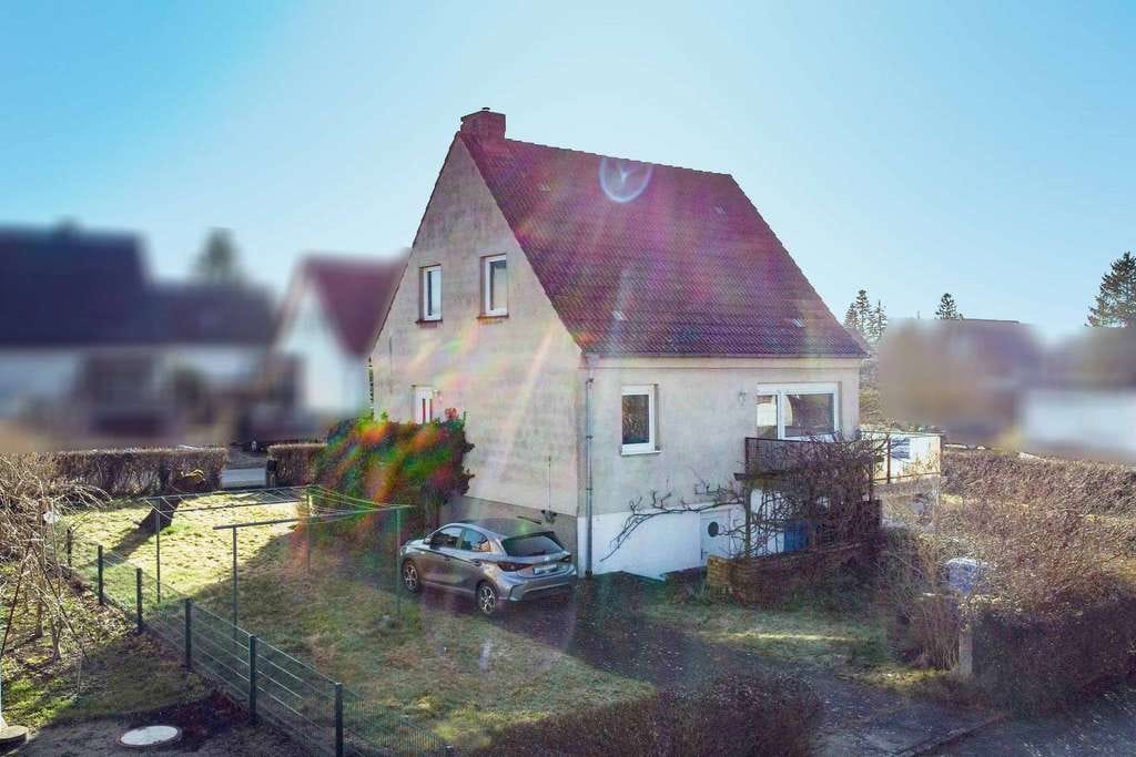 Immobilie in Samtens - Jetzt anpacken, gestalten, einziehen – Familienhaus mit Potenzial in Samtens auf Rügen - Bild 2