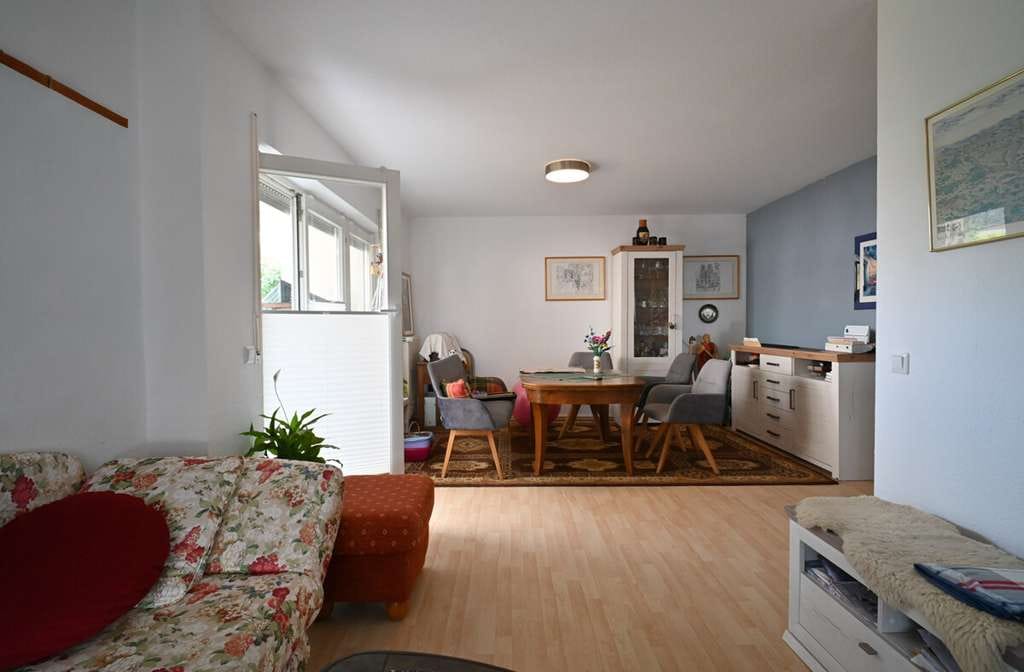Immobilie in Eppertshausen - DIETZ: Gepflegte 2 Zimmer - Erdgeschosswohnung mit Balkon und Kellerraum in Eppertshausen! - Bild 3