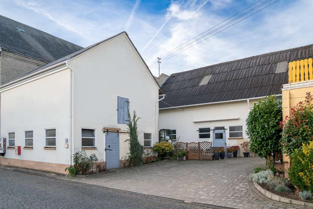 Immobilie in Gemmerich - ***Raum für Visionen - mit Seminarraum, Halle und mehr*** - Bild 2