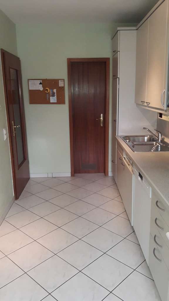 Immobilie in Schäftlarn - Provisionsfrei, große sonnige 4,5-Zimmer Eck-Erdgeschosswohnung mit Garten in Ebenhausen/Schäftlarn - Bild 4