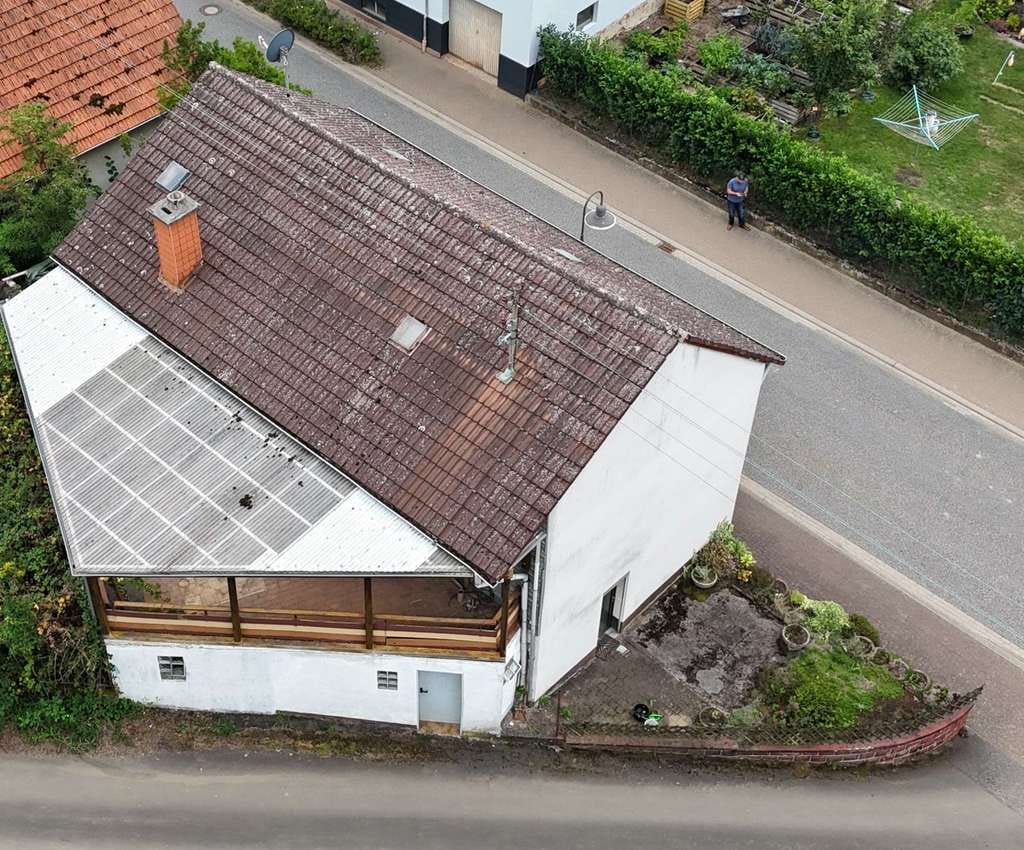 Immobilie in Sankt Alban - Platz für die Familie und Dachterrasse - Bild 2