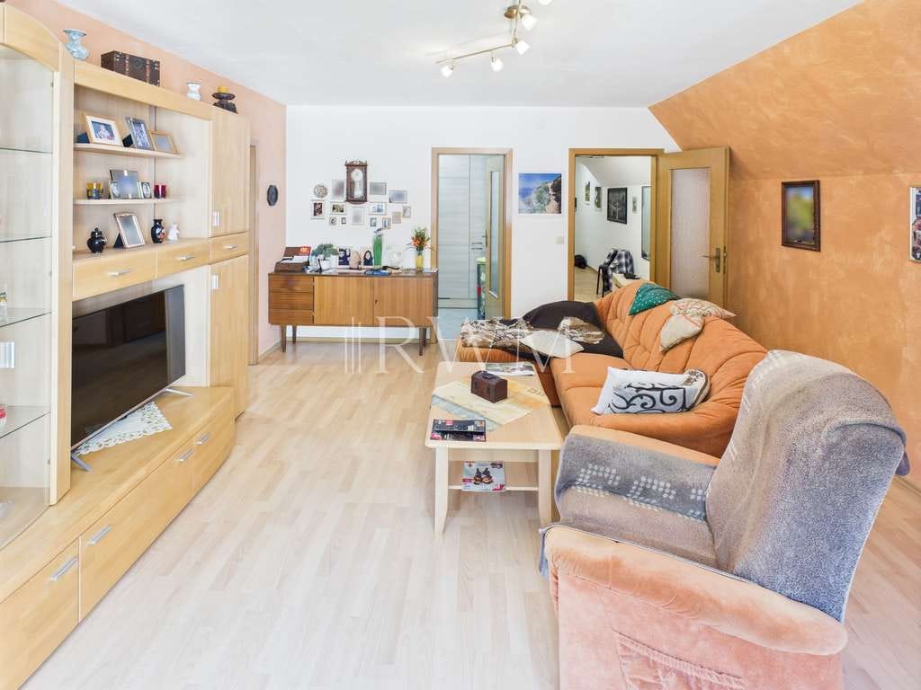 Immobilie in Altensteig - Attraktive Kapitalanlage - 
3-Zimmer-Wohnung in gefragter Lage von Altensteig - Bild 1