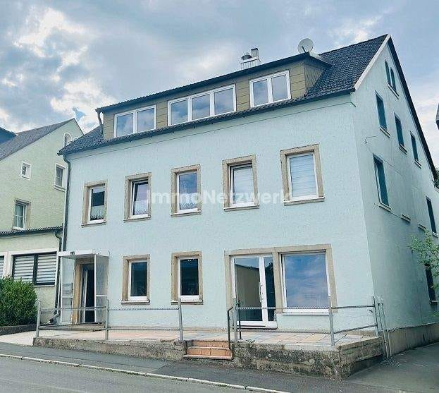 Immobilie in Konradsreuth - **Vielseitiges Wohn- und Geschäftshaus im Herzen von Konradsreuth** - Bild 0