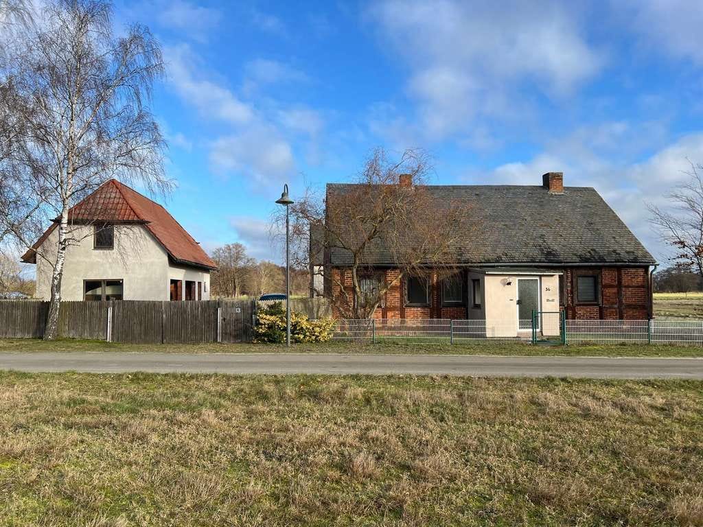 Immobilie in Seehausen - Riesiges Grundstück in Fast-Alleinlage mit Ausbaupotenzial und förderfähig - Bild 0