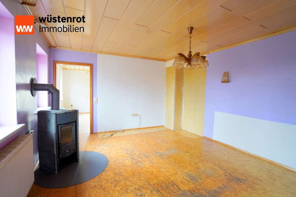 Immobilie in Bachhagel - Charmantes Haus mit sonnigem Grundstück zum Preis einer Wohnung! - Bild 3