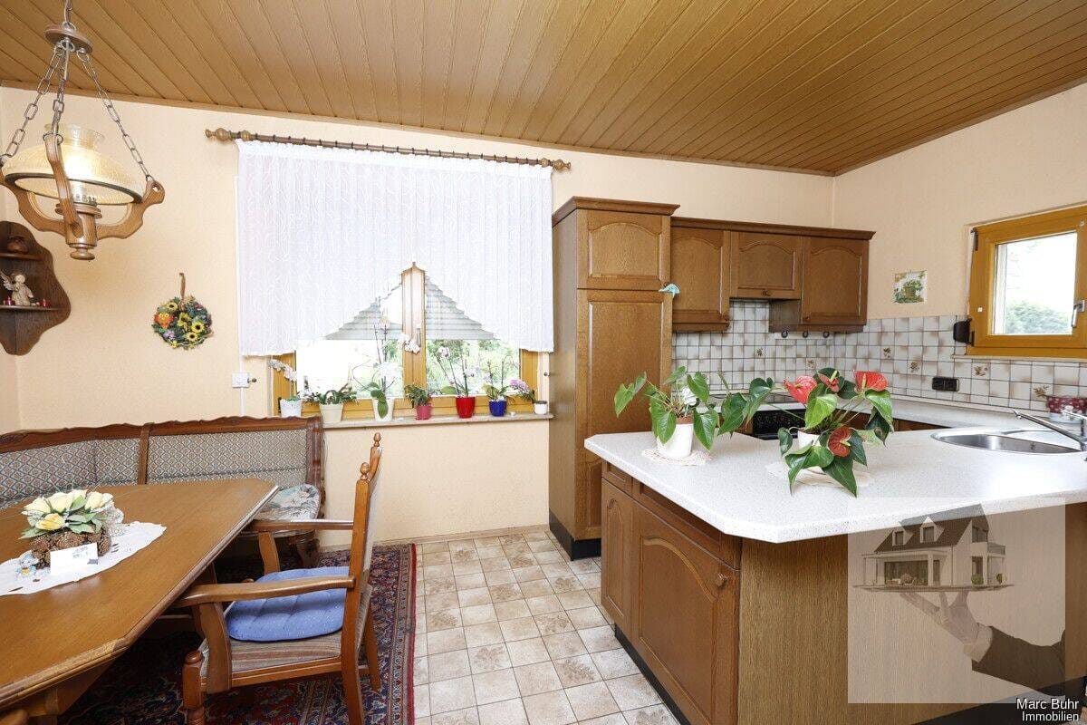 Immobilie in Mülheim-Kärlich - Ihr neues Zuhause in Mülheim-Kärlich - Doppelhaushälfte in ruhiger Ortskernlage - Bild 1
