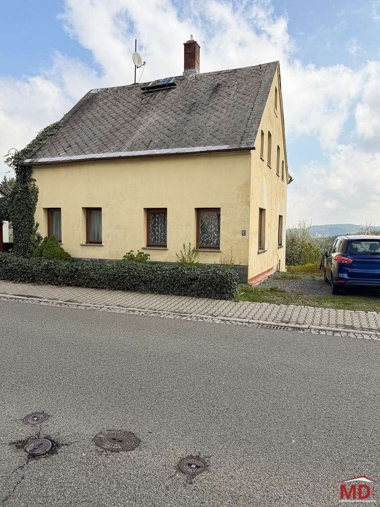 Immobilie in Lichtenstein/Sachsen - Interessantes Haus mit Platz zum Um- und Ausbau - Bild 0