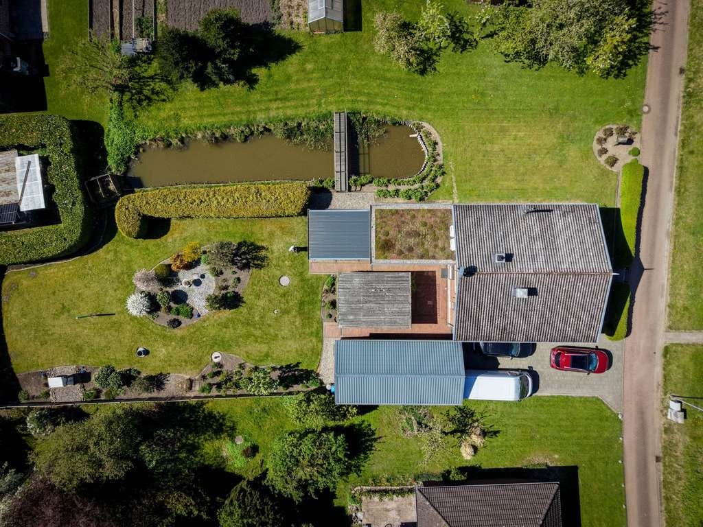 Immobilie in Herzhorn - Einfamilienhaus am Deich mit großem Garten, Garage & Klimaanlage – Herzhorn  - Bild 1