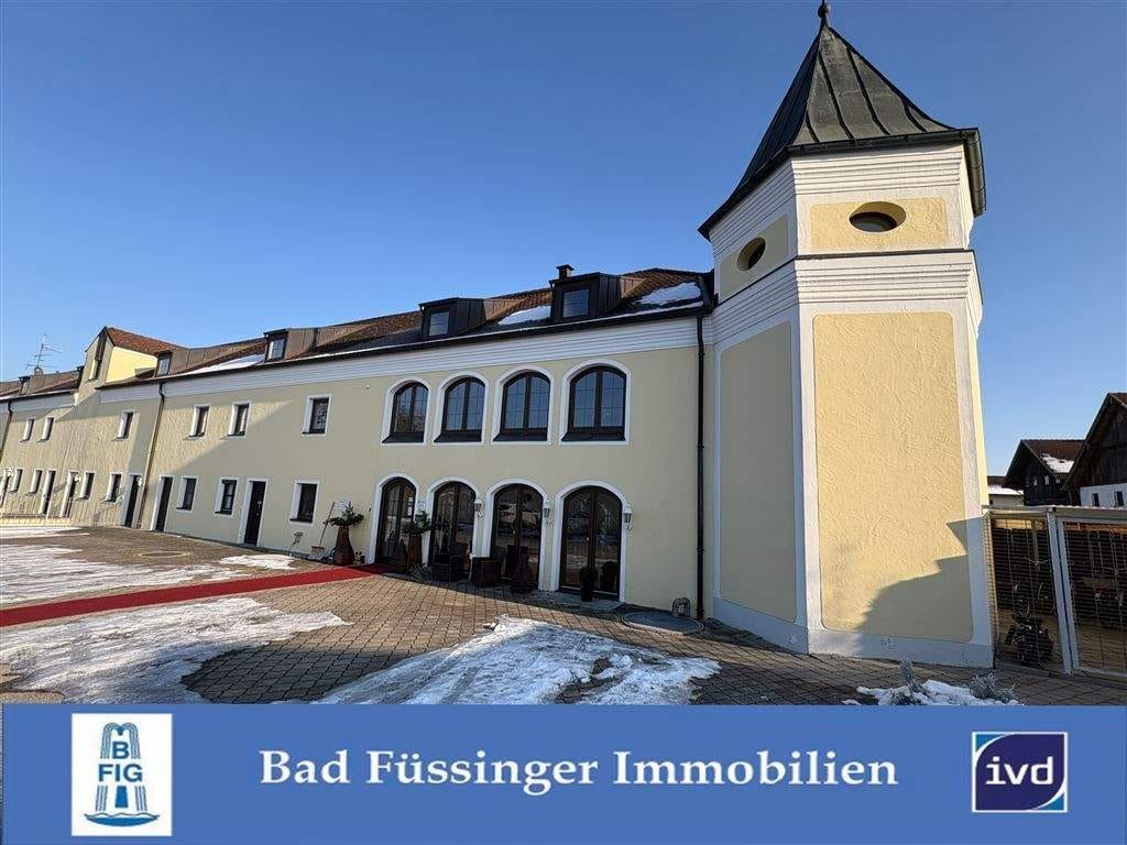 Immobilie in Kirchham - Feriendomizil mit Thermalbad im Hause - Appartement in der Kurwohnanlage Schloss Kirchham - Bild 0