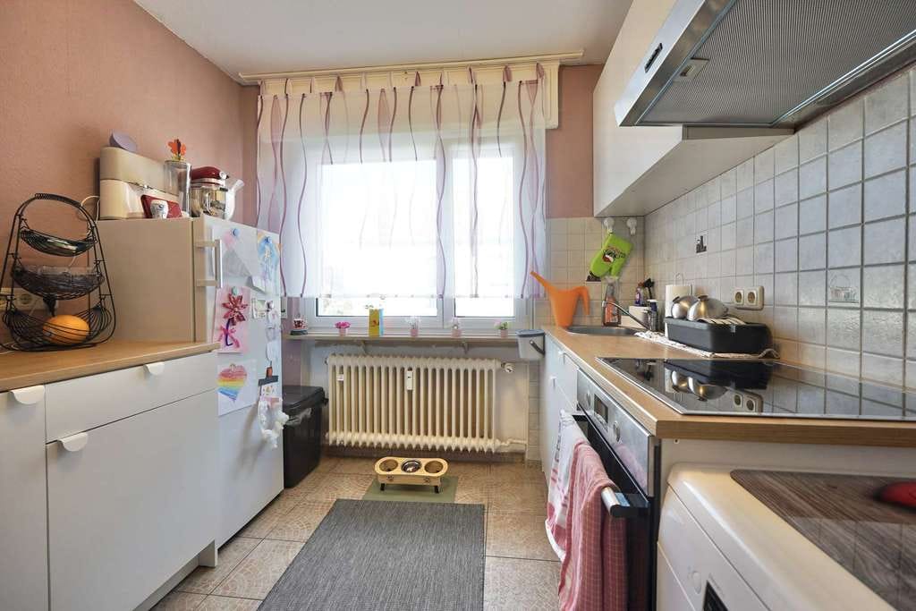 Immobilie in Raunheim - Selbstläufer! Zweifamilienhaus auf Erbpachtgrundstück in Raunheim - Bild 2