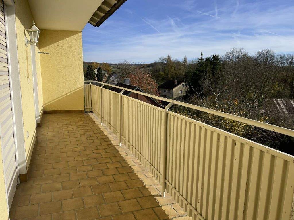 Immobilie in Ippesheim - Wohnhaus mit Nebengebäude u. großem Garten in herrlicher Südhanglage! - Bild 3