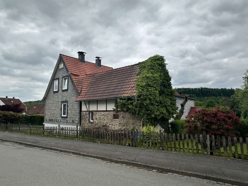 Immobilie in Walkenried - Preisreduktion: Einfamilienhaus mit ca. 83 m² Wohnfläche und ca. 740 m² Grundstück in Walkenried - Bild 2