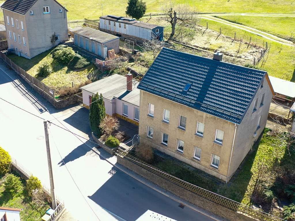 Immobilie in Leubsdorf - Familienhaus mit Werkstatt & viel Platz – ideal für Schrauber und Generationenwohnen - Bild 1
