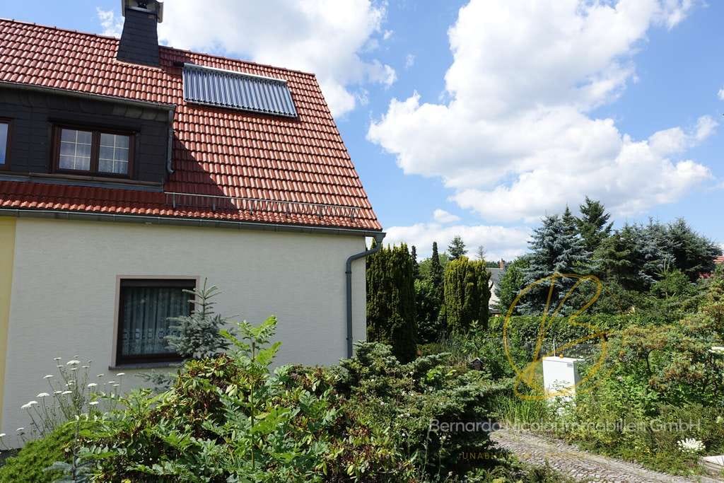 Immobilie in Pulsnitz - Viel Platz für Ihre Ideen – Doppelhaushälfte mit Garten und Nebengebäuden - Bild 4